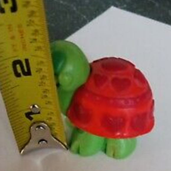 Very Rare 1980 Hallmark TURTLE LOVE Figure Merry Miniature Heart Figure Figurine - Picture 5 of 5